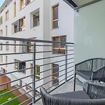 Apartment Awanport Zeromskiego By Renters *