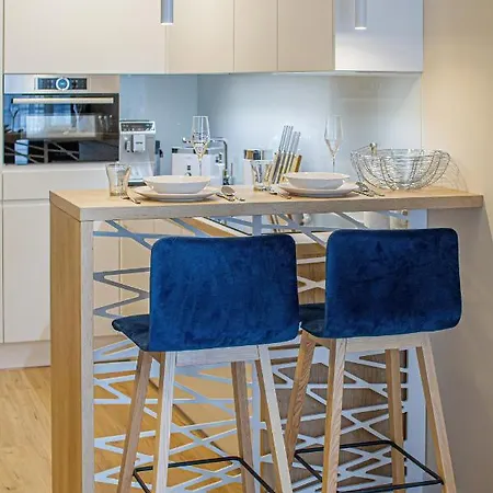 Apartamento Awanport Zeromskiego By Renters *